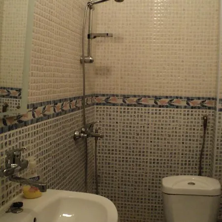 Flat Apartment *