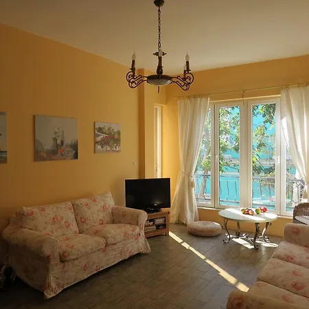 Apartament Flat *
